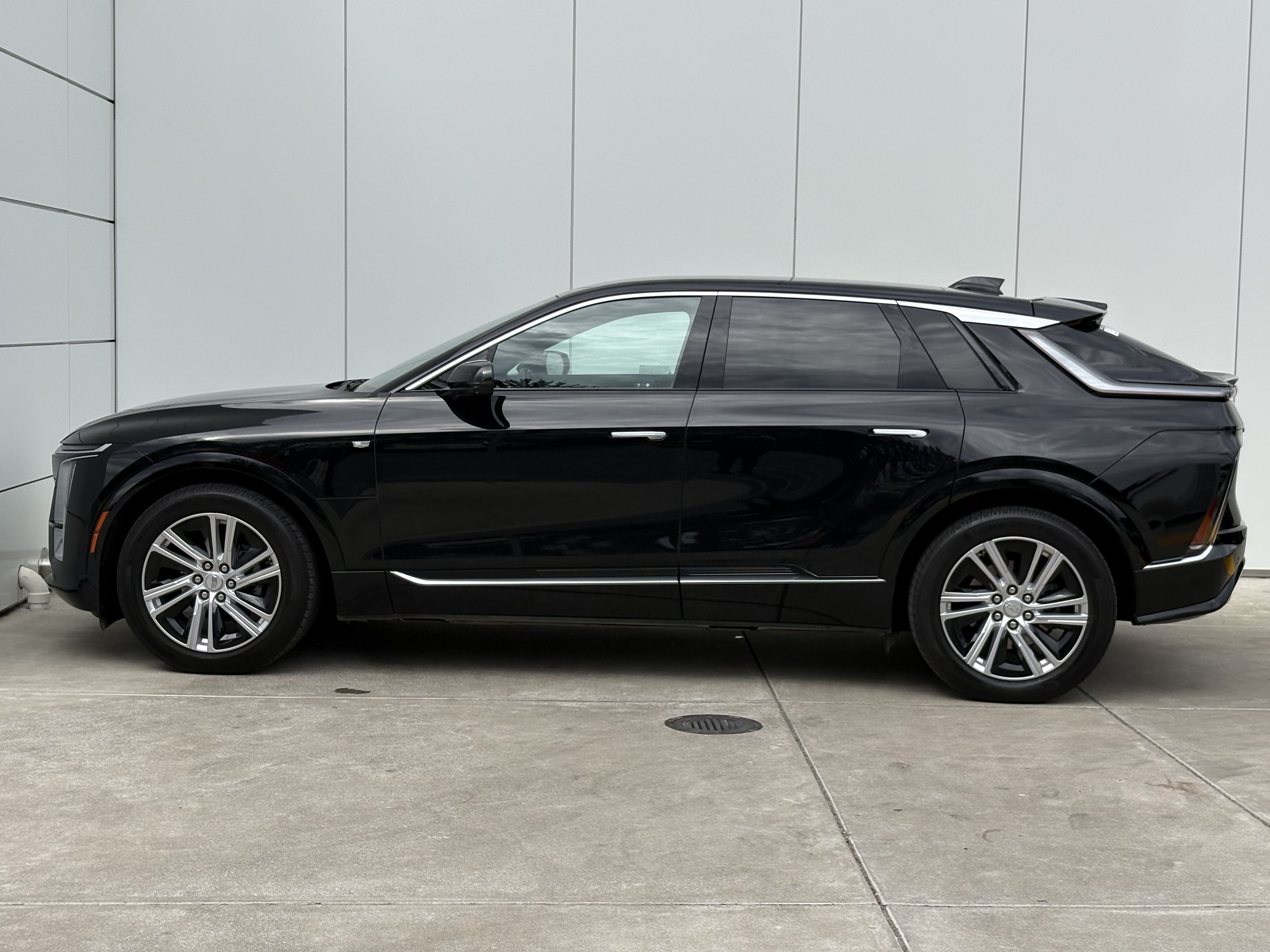 2024 Cadillac LYRIQ Tech
