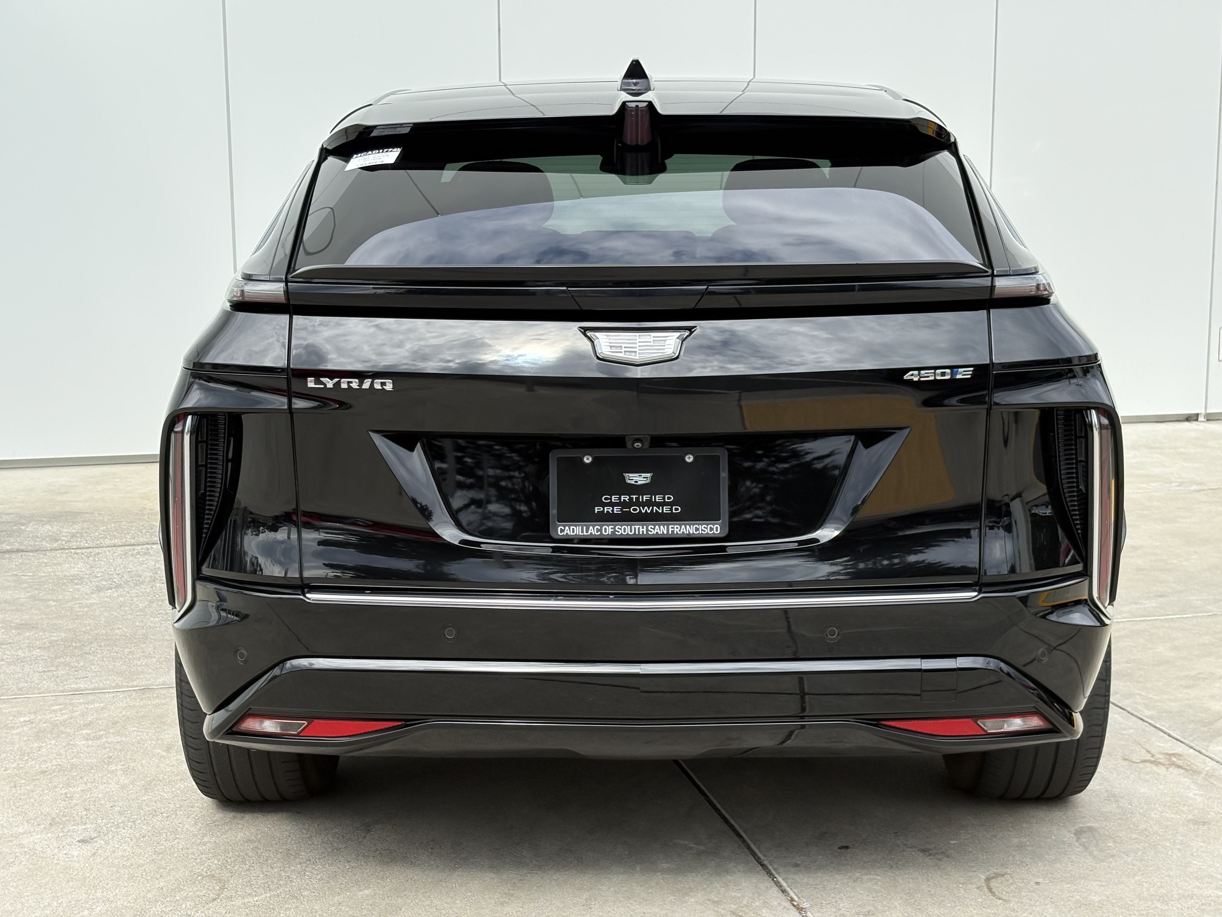 2024 Cadillac LYRIQ Tech