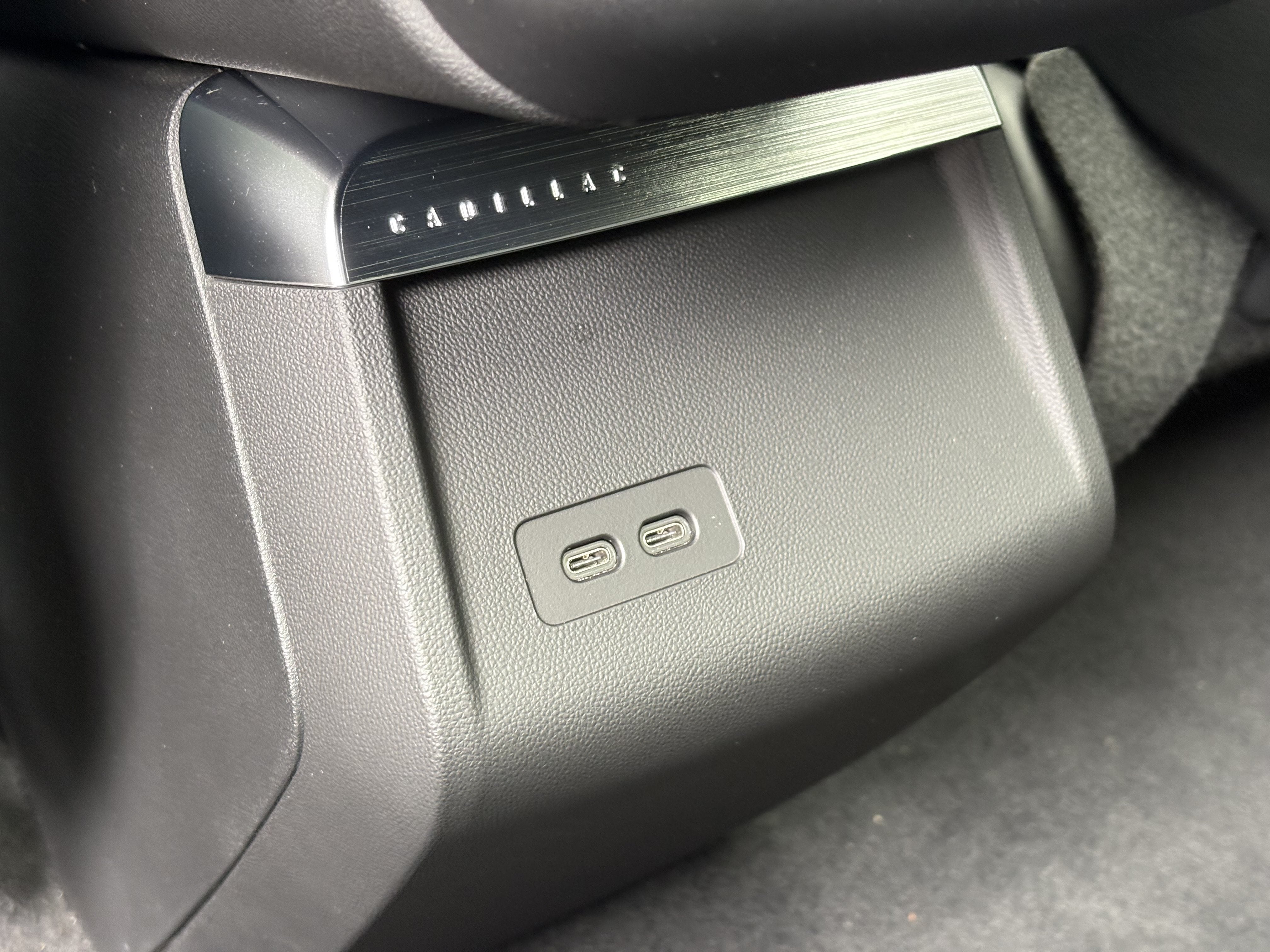 2024 Cadillac LYRIQ Tech