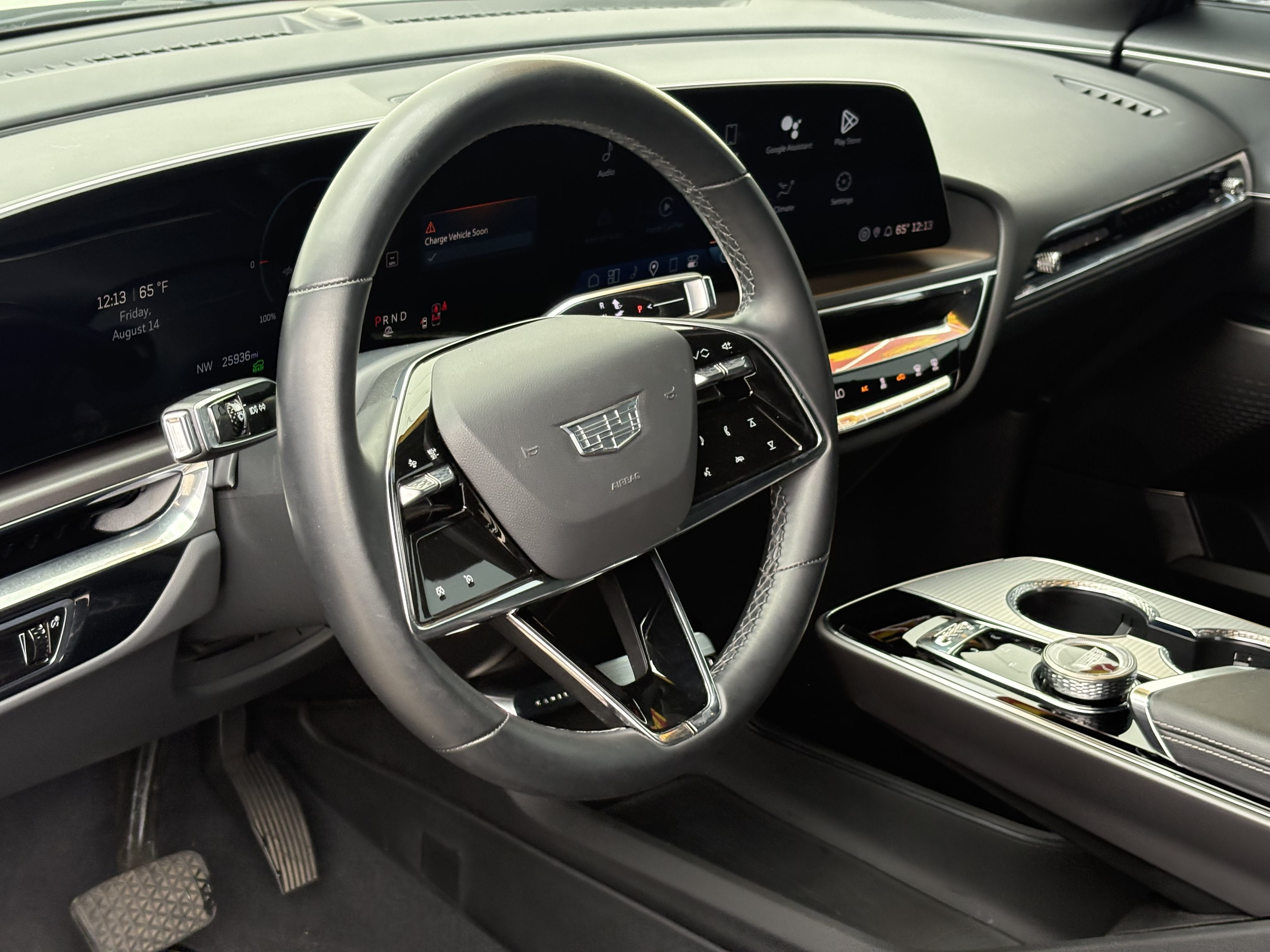 2024 Cadillac LYRIQ Tech