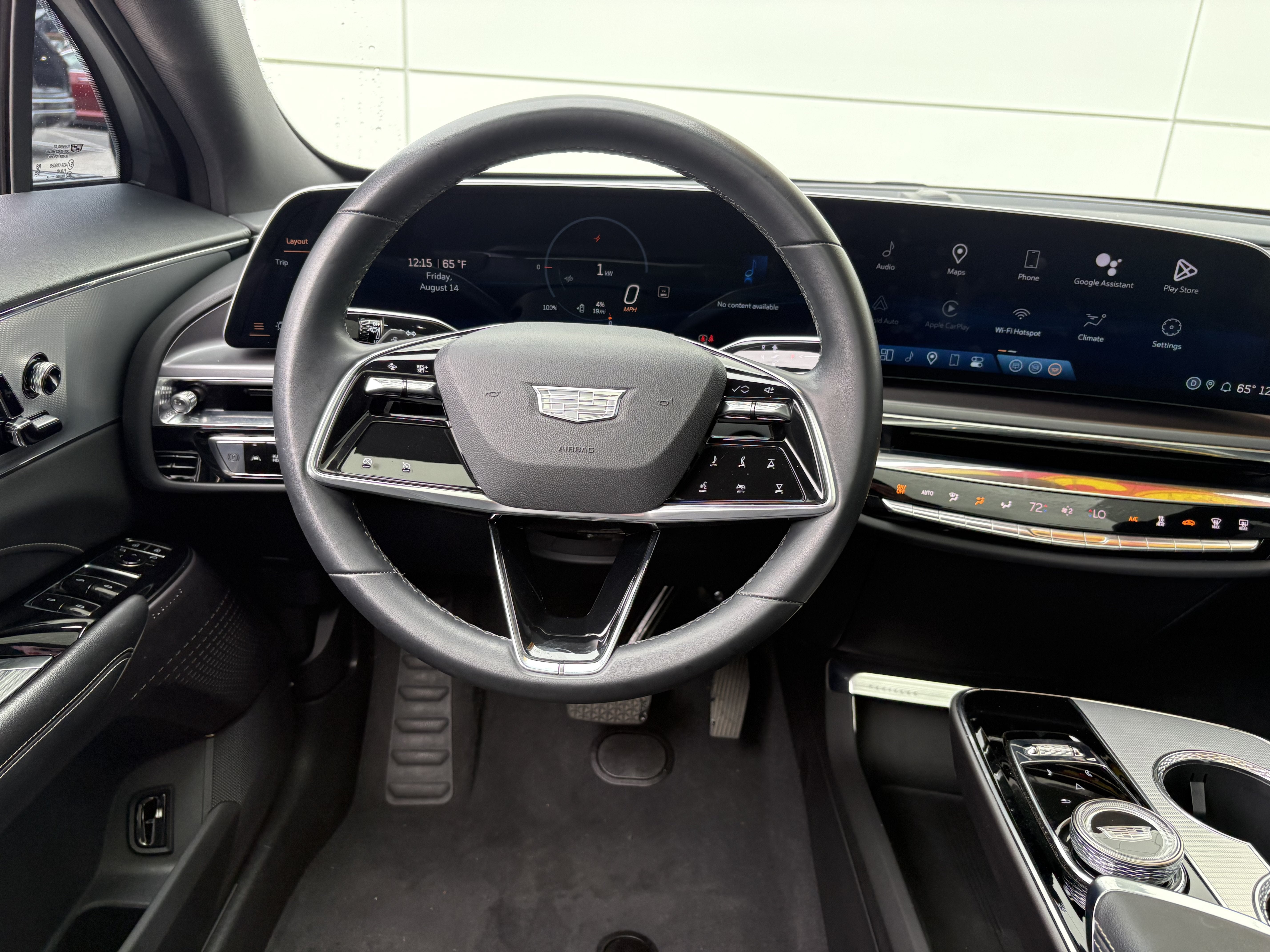2024 Cadillac LYRIQ Tech