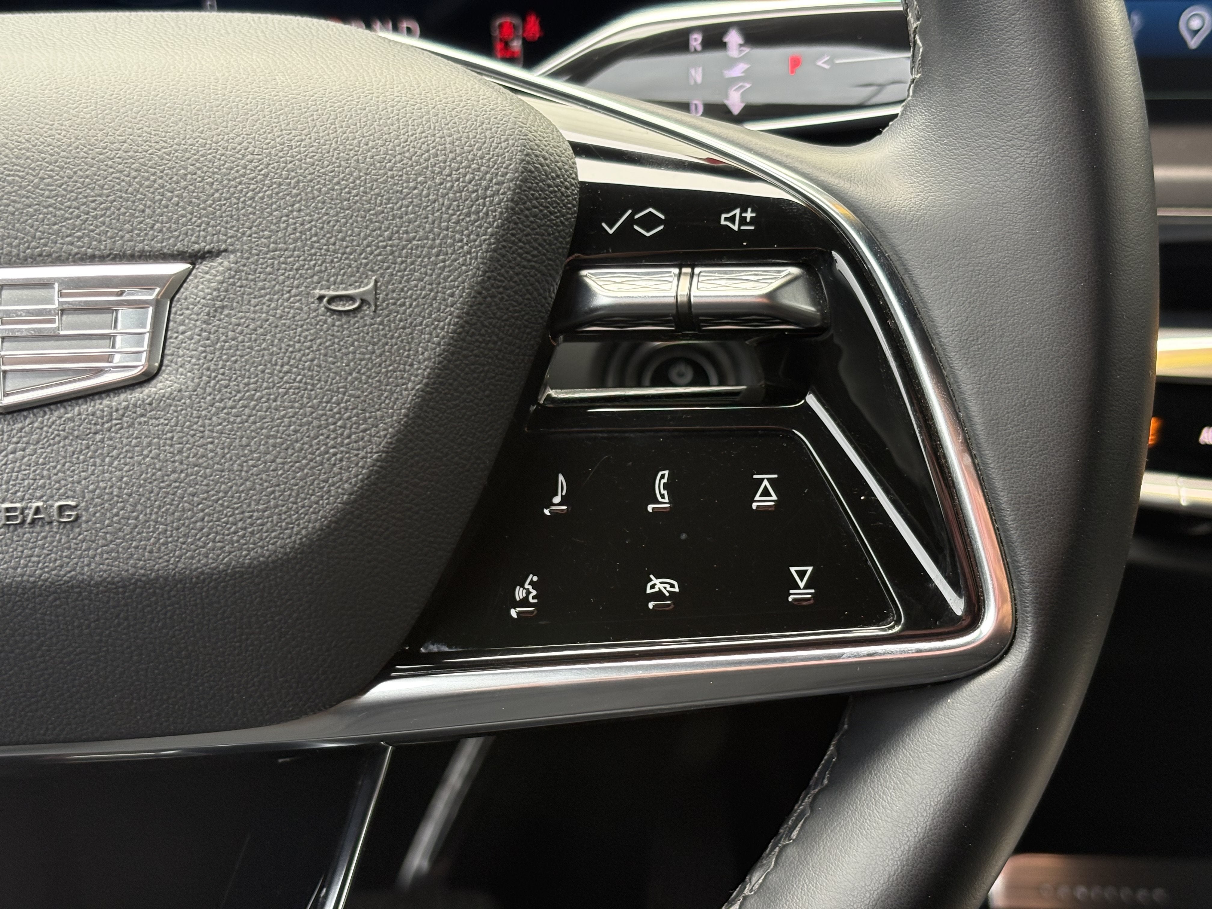 2024 Cadillac LYRIQ Tech