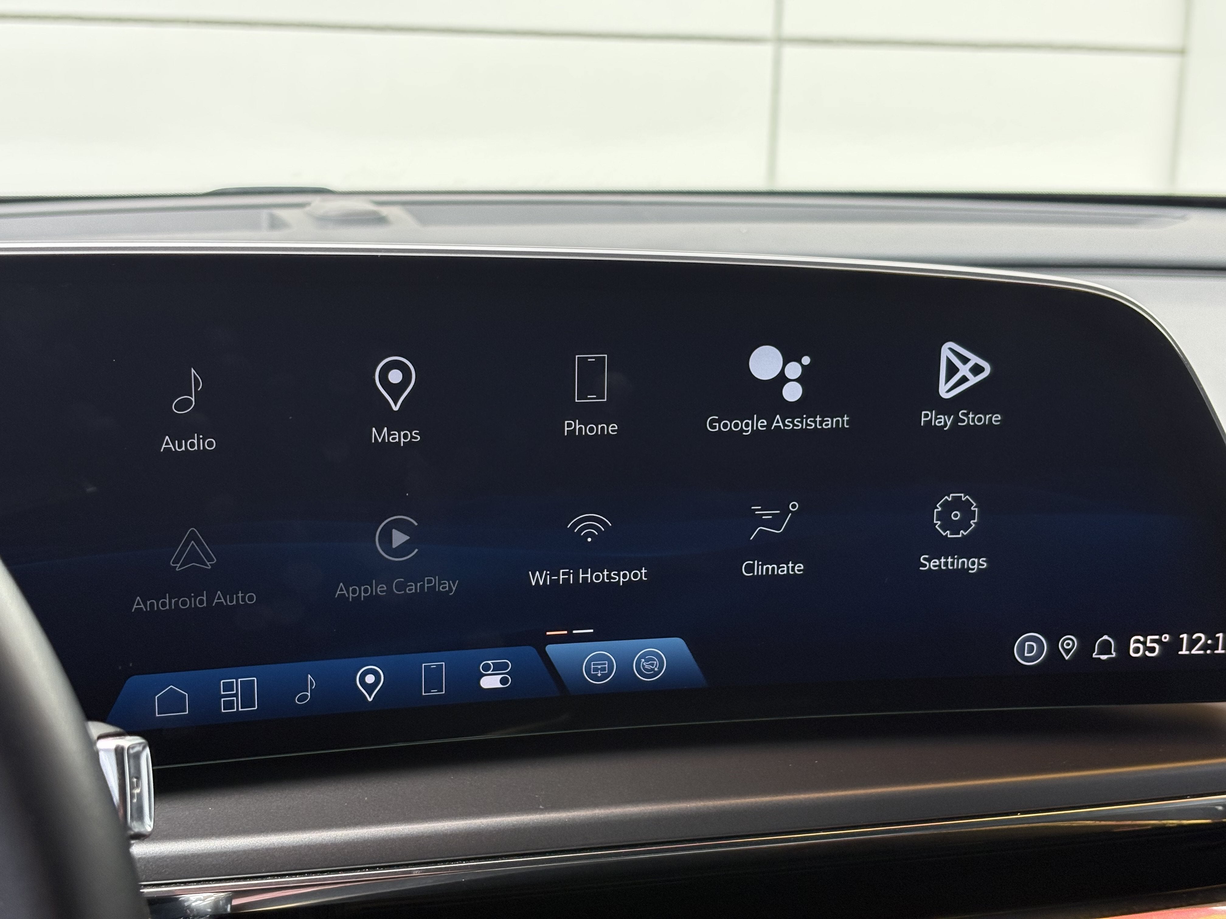 2024 Cadillac LYRIQ Tech