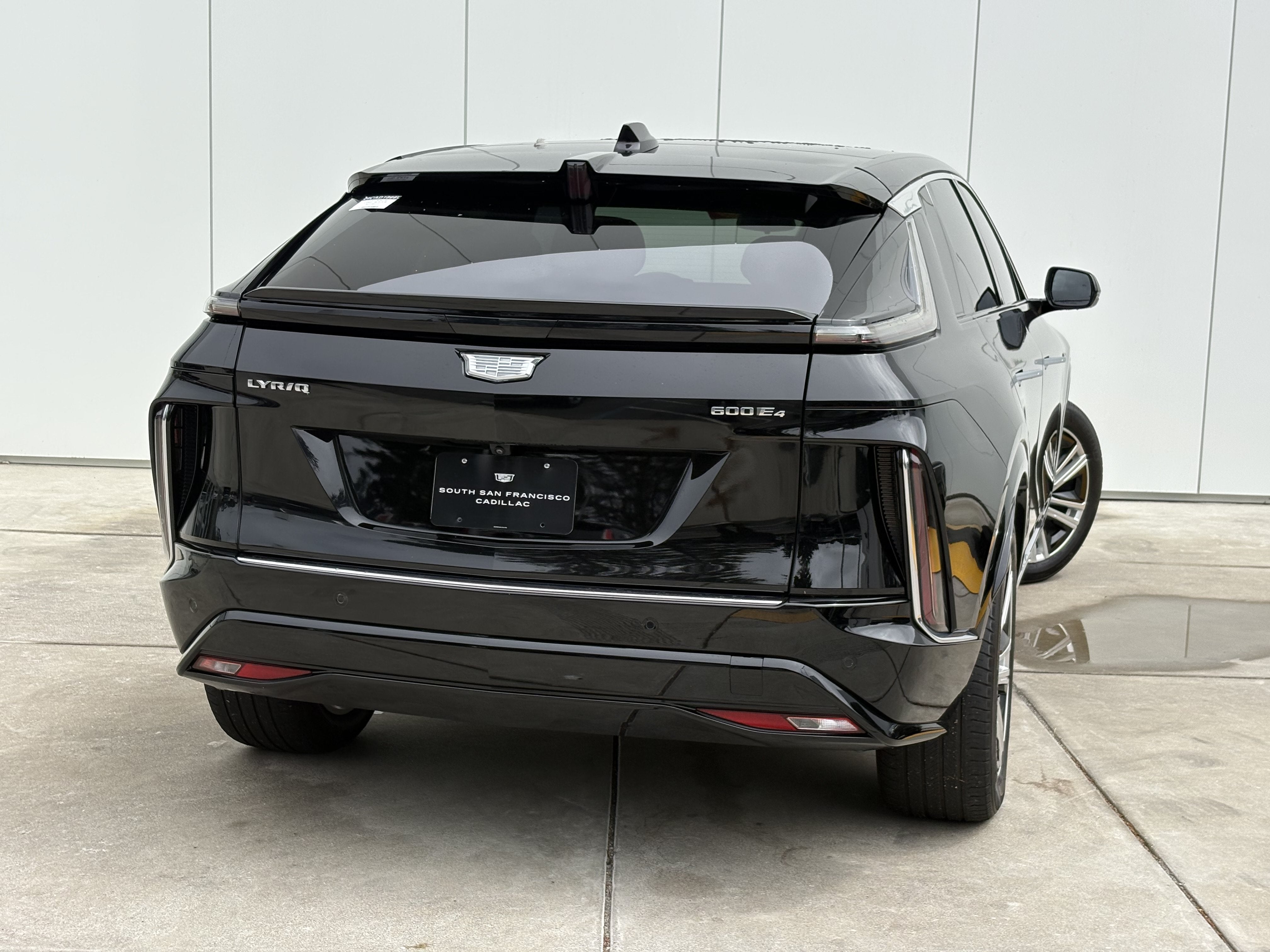 2024 Cadillac LYRIQ Tech