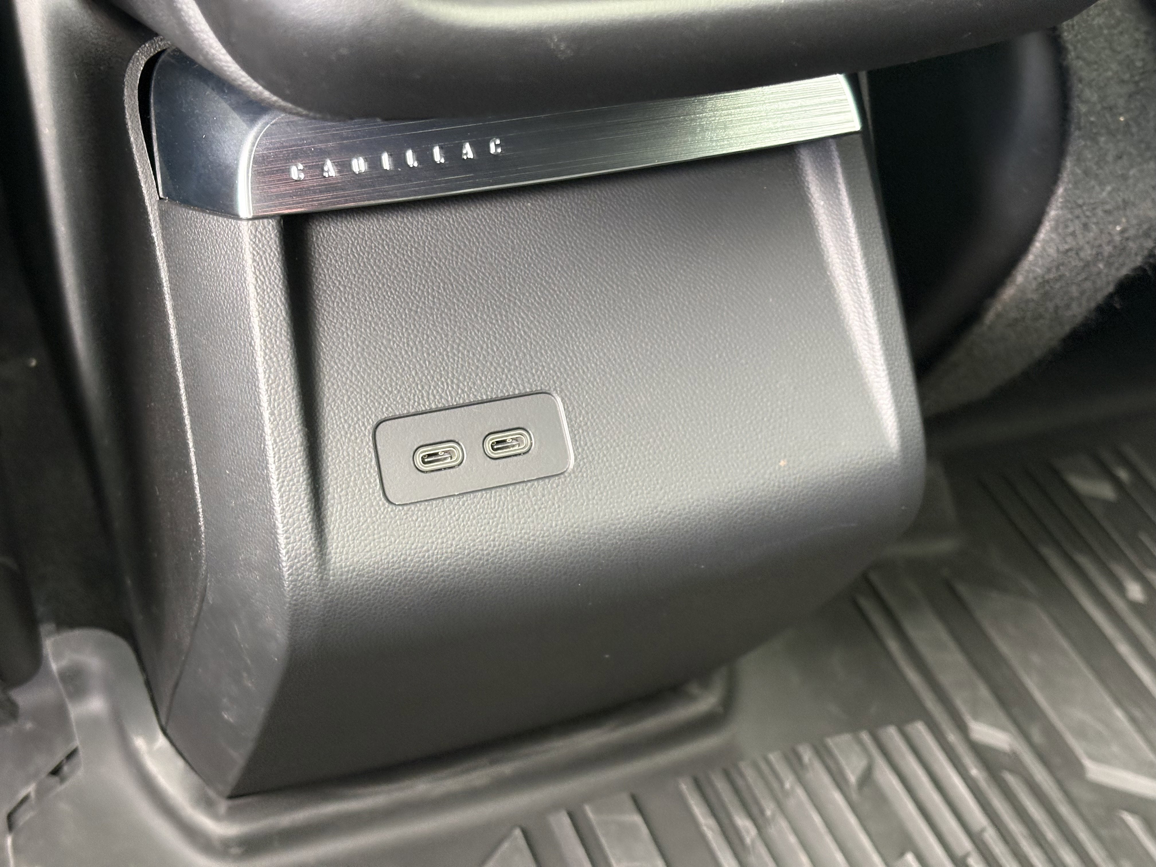 2024 Cadillac LYRIQ Tech