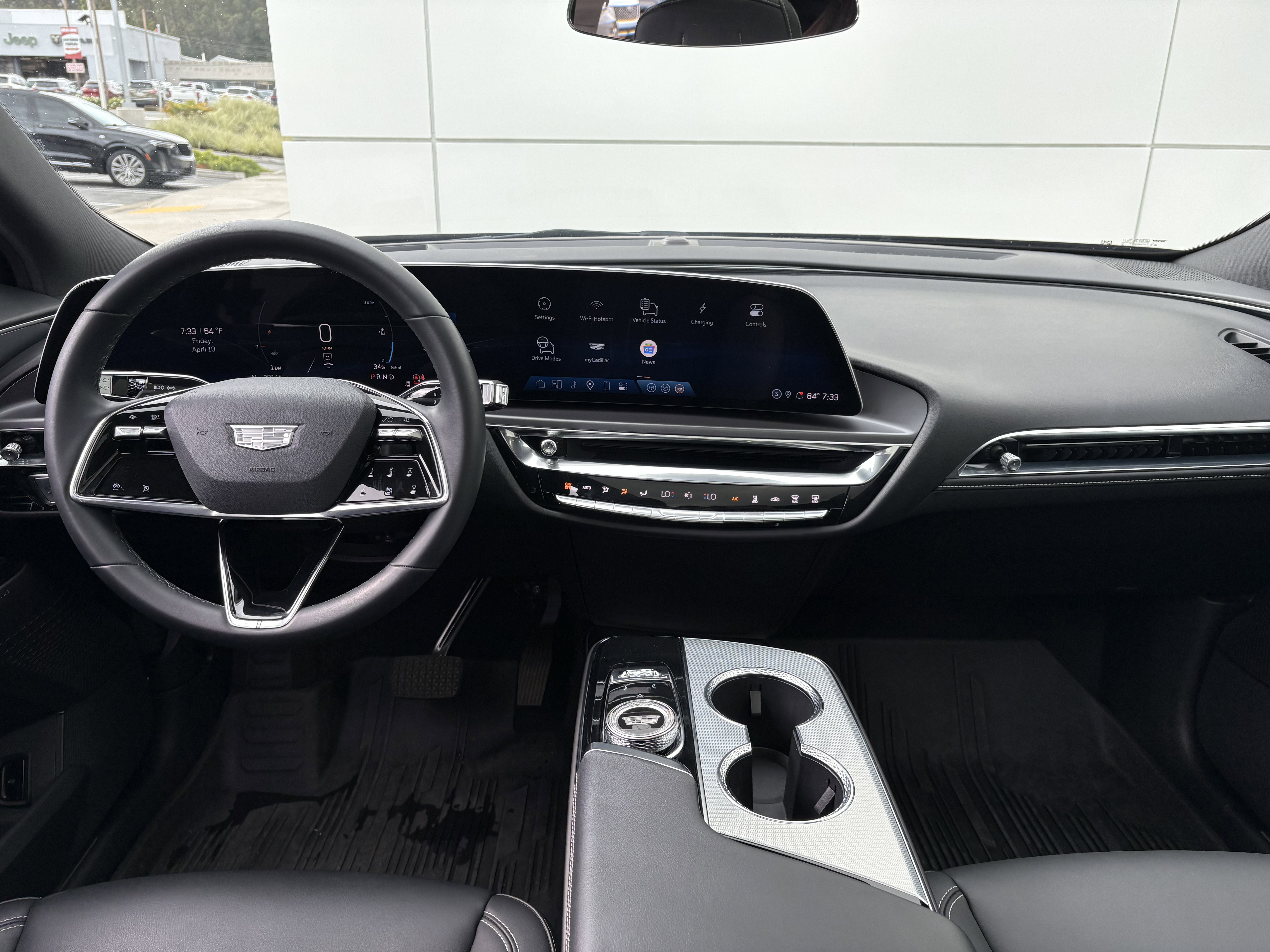 2024 Cadillac LYRIQ Tech