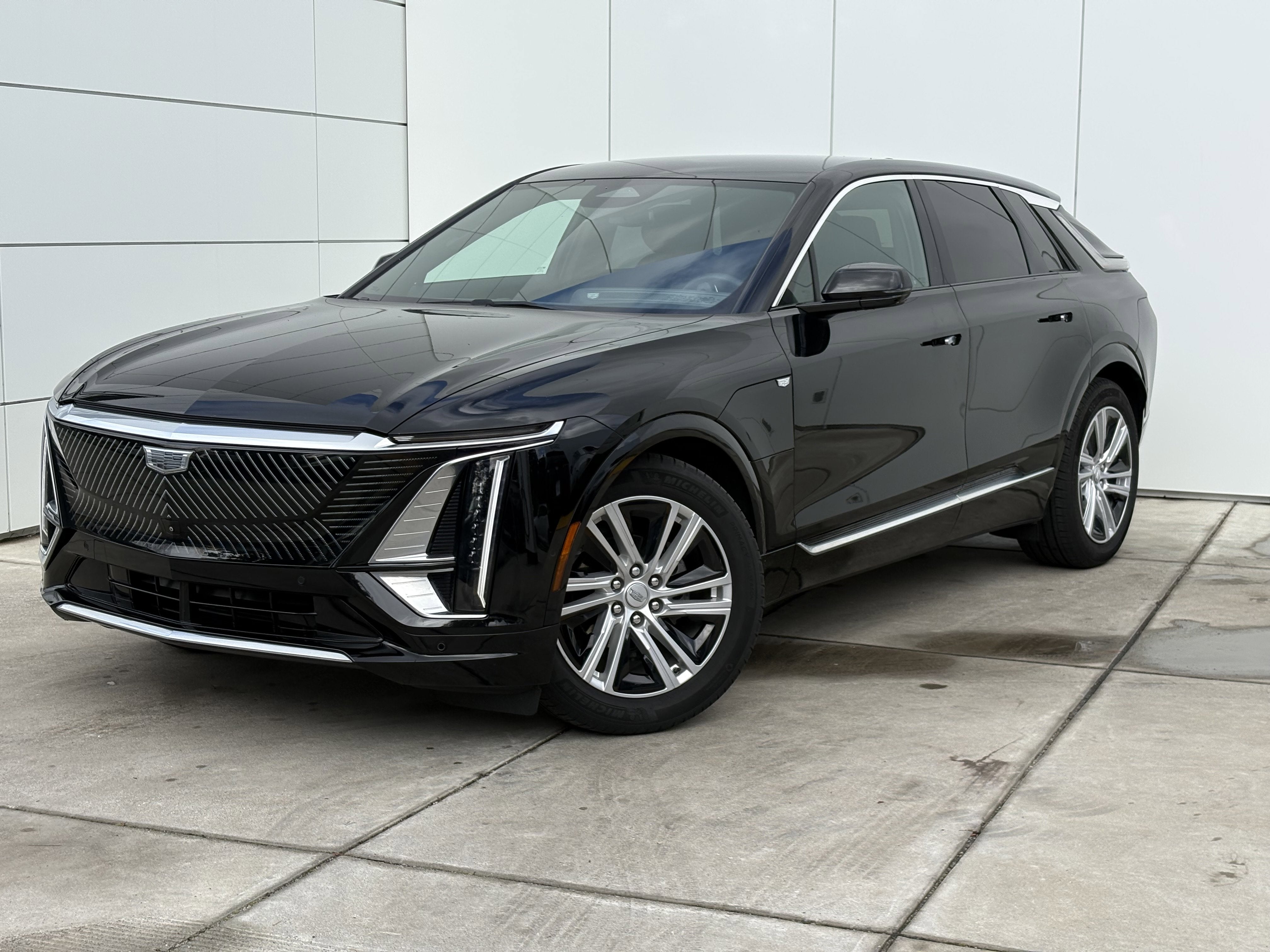 Certified 2024 Cadillac LYRIQ Tech with VIN 1GYKPMRL4RZ103143 for sale in Colma, CA