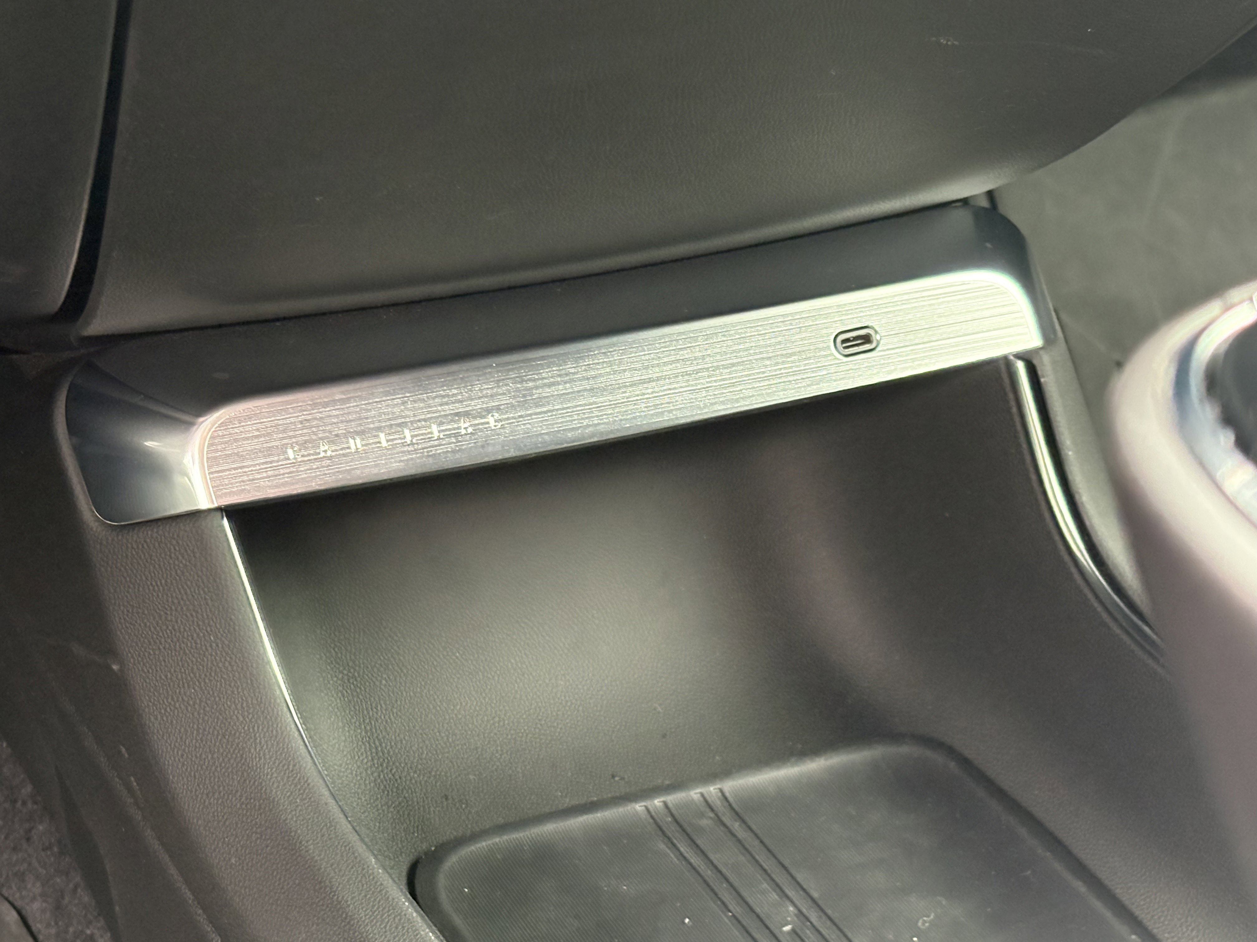2024 Cadillac LYRIQ Tech
