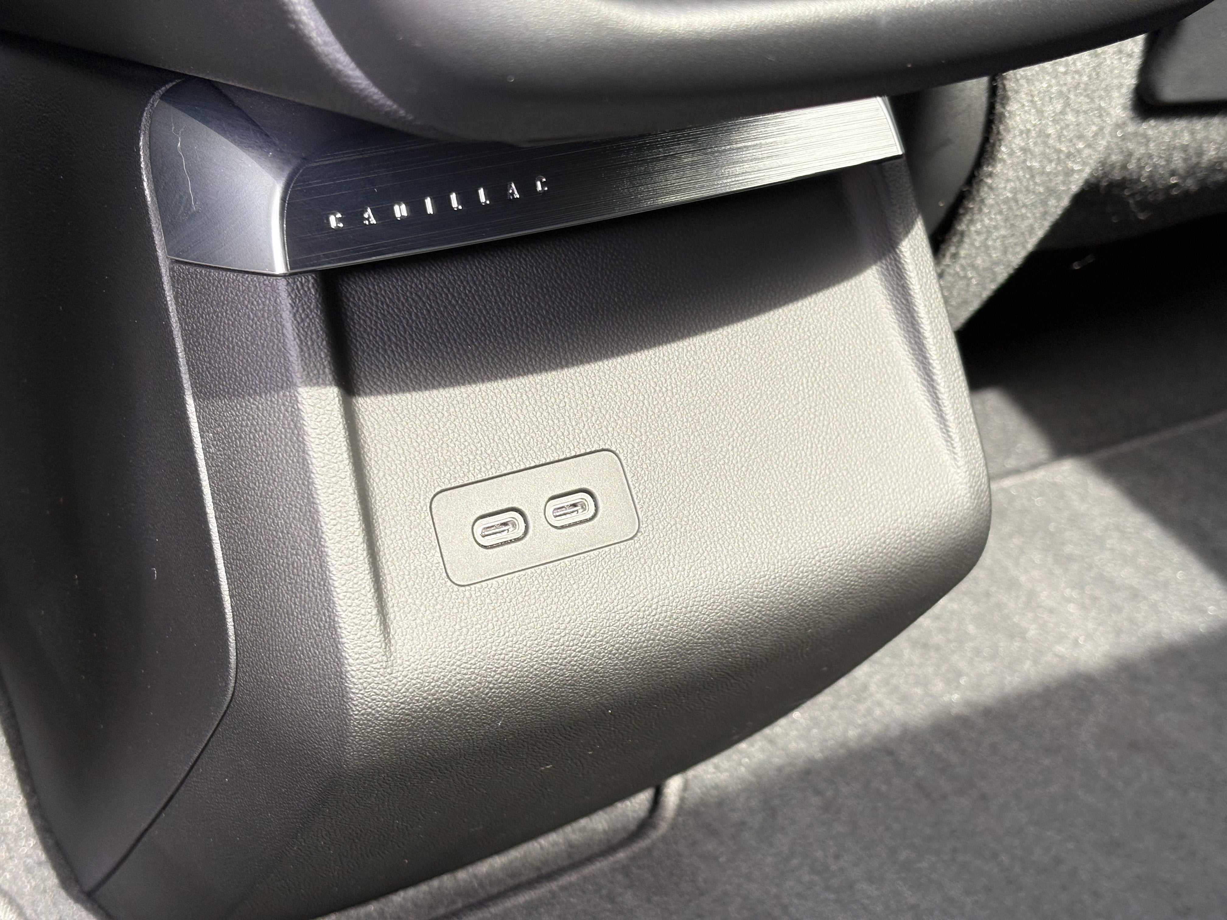 2024 Cadillac LYRIQ Tech