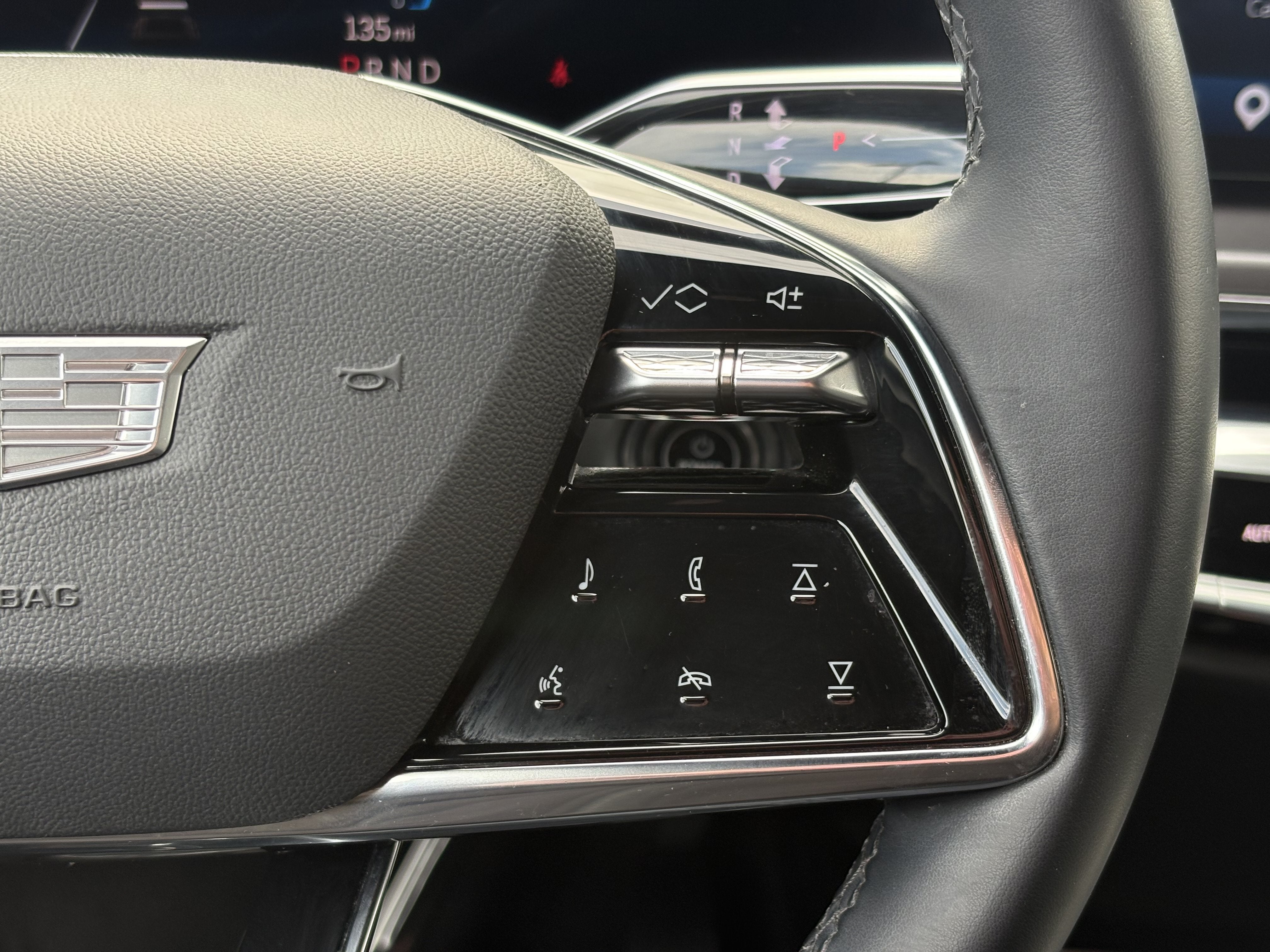 2024 Cadillac LYRIQ Tech