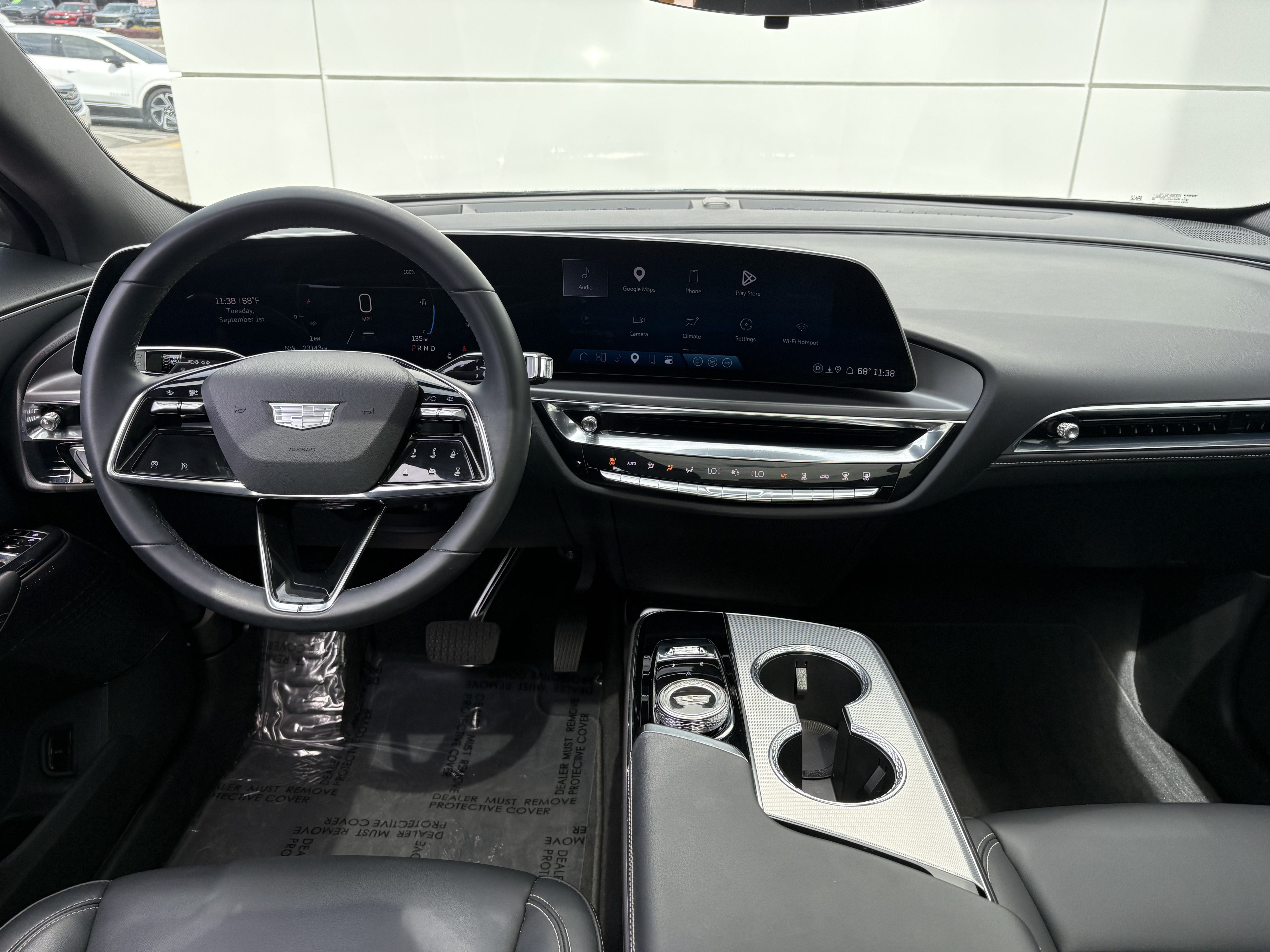 2024 Cadillac LYRIQ Tech