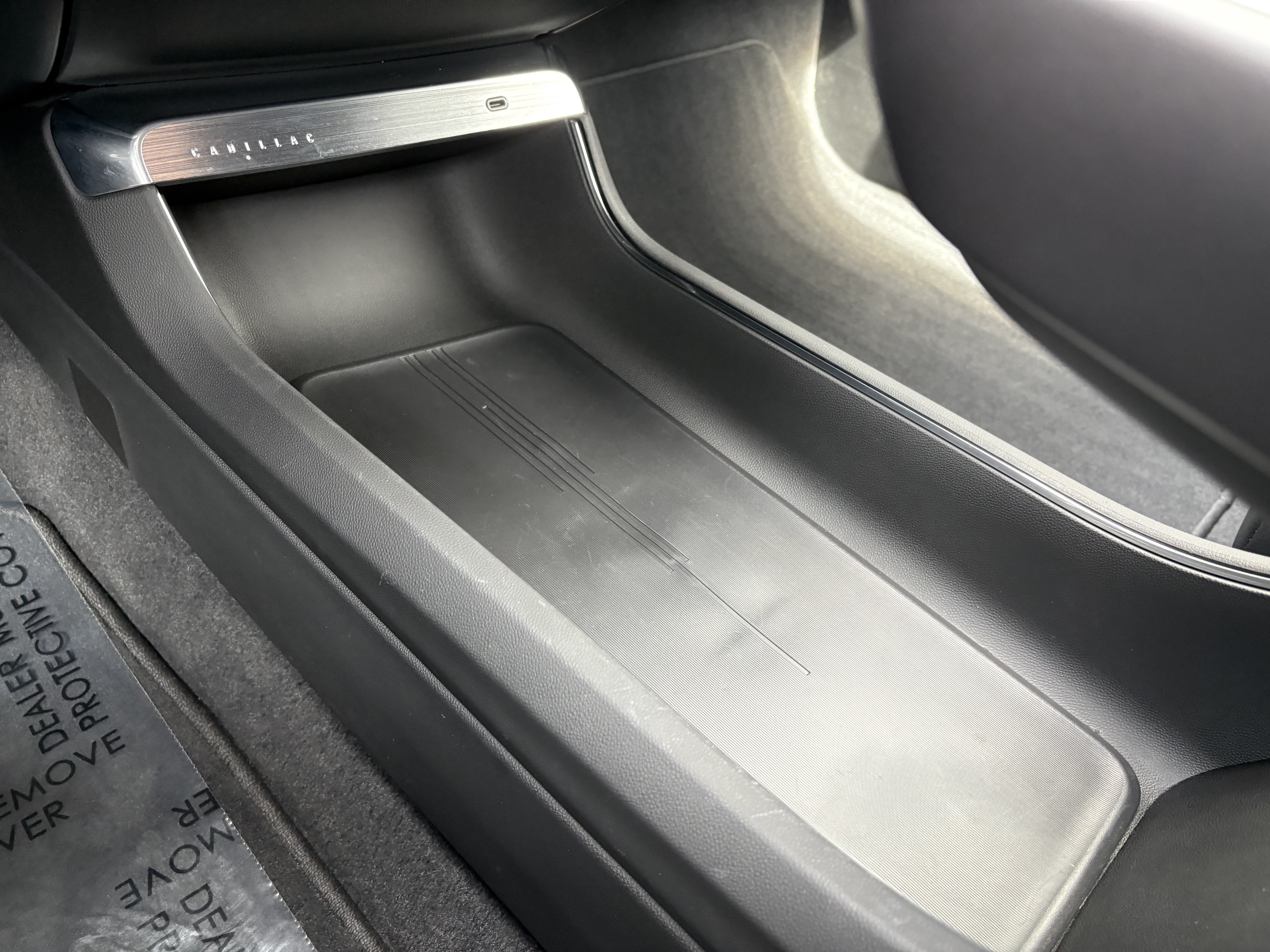 2024 Cadillac LYRIQ Tech
