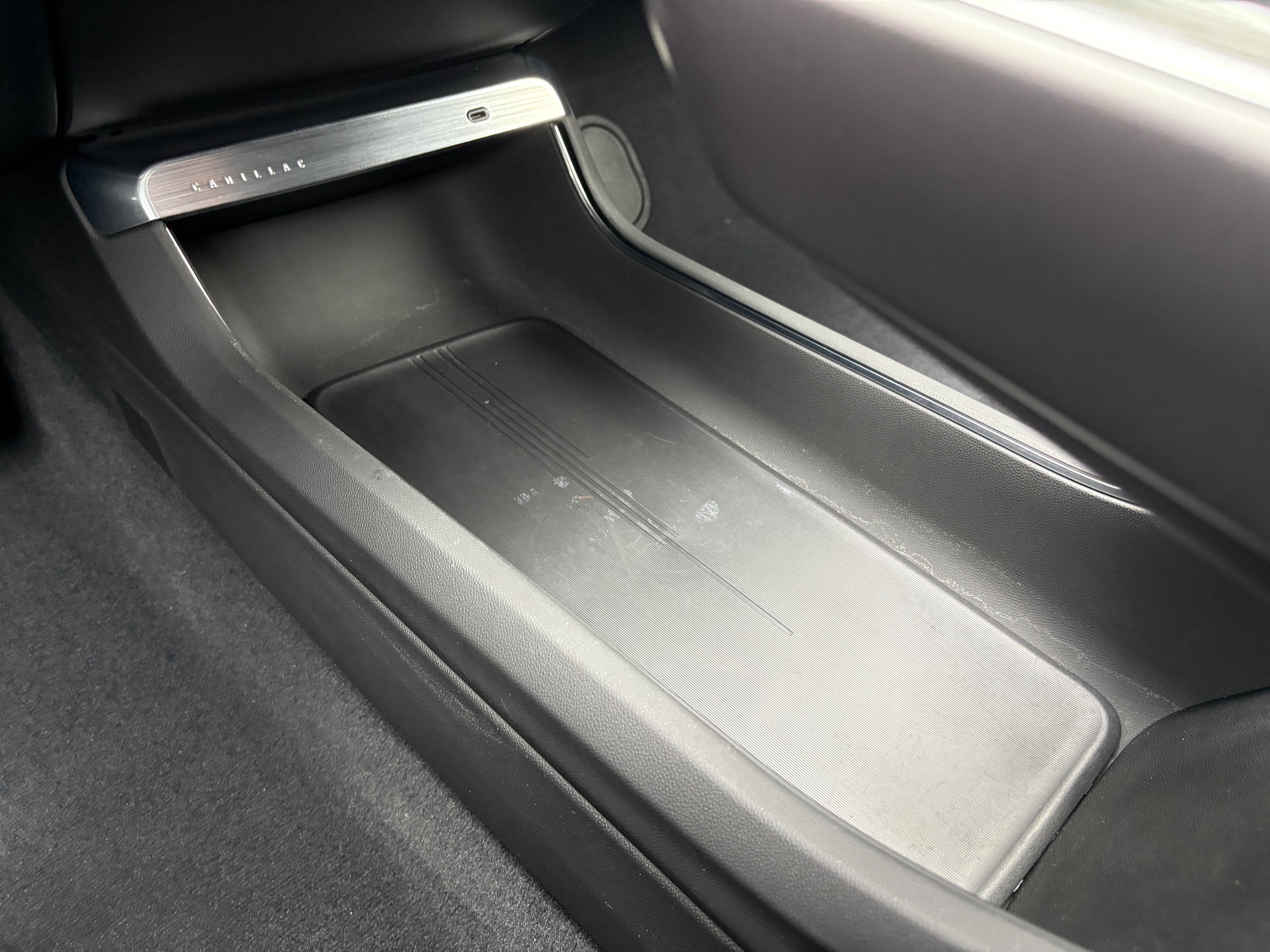 2024 Cadillac LYRIQ Tech