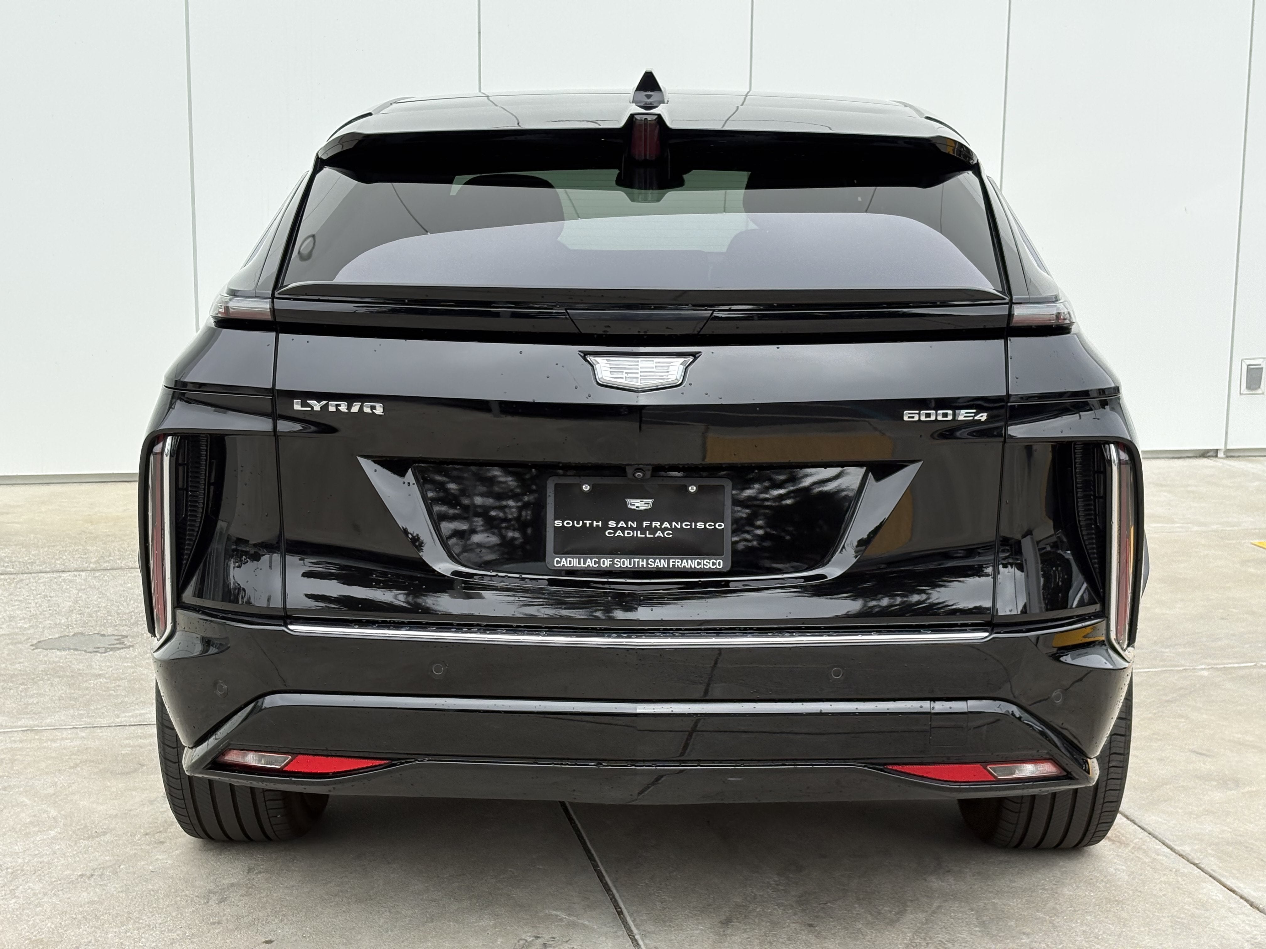 2024 Cadillac LYRIQ Tech