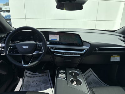 2025 Cadillac LYRIQ Luxury 1