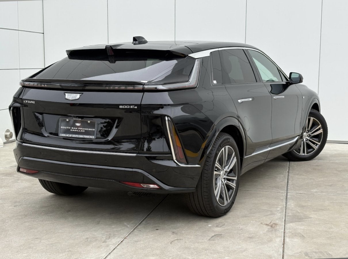 2026 Cadillac LYRIQ Luxury