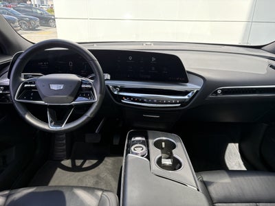 2024 Cadillac LYRIQ Luxury 1