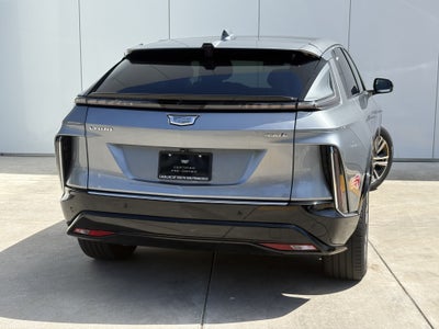 2024 Cadillac LYRIQ Luxury 1