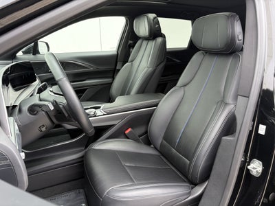 2024 Cadillac LYRIQ Luxury 1