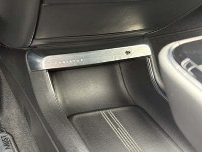 2024 Cadillac LYRIQ Luxury 1