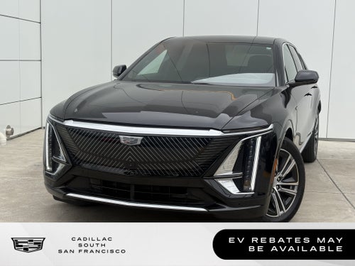 2024 Cadillac LYRIQ Luxury 1