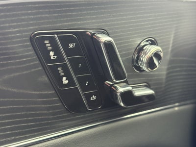 2024 Cadillac LYRIQ Luxury 1