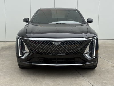 2024 Cadillac LYRIQ Luxury 1