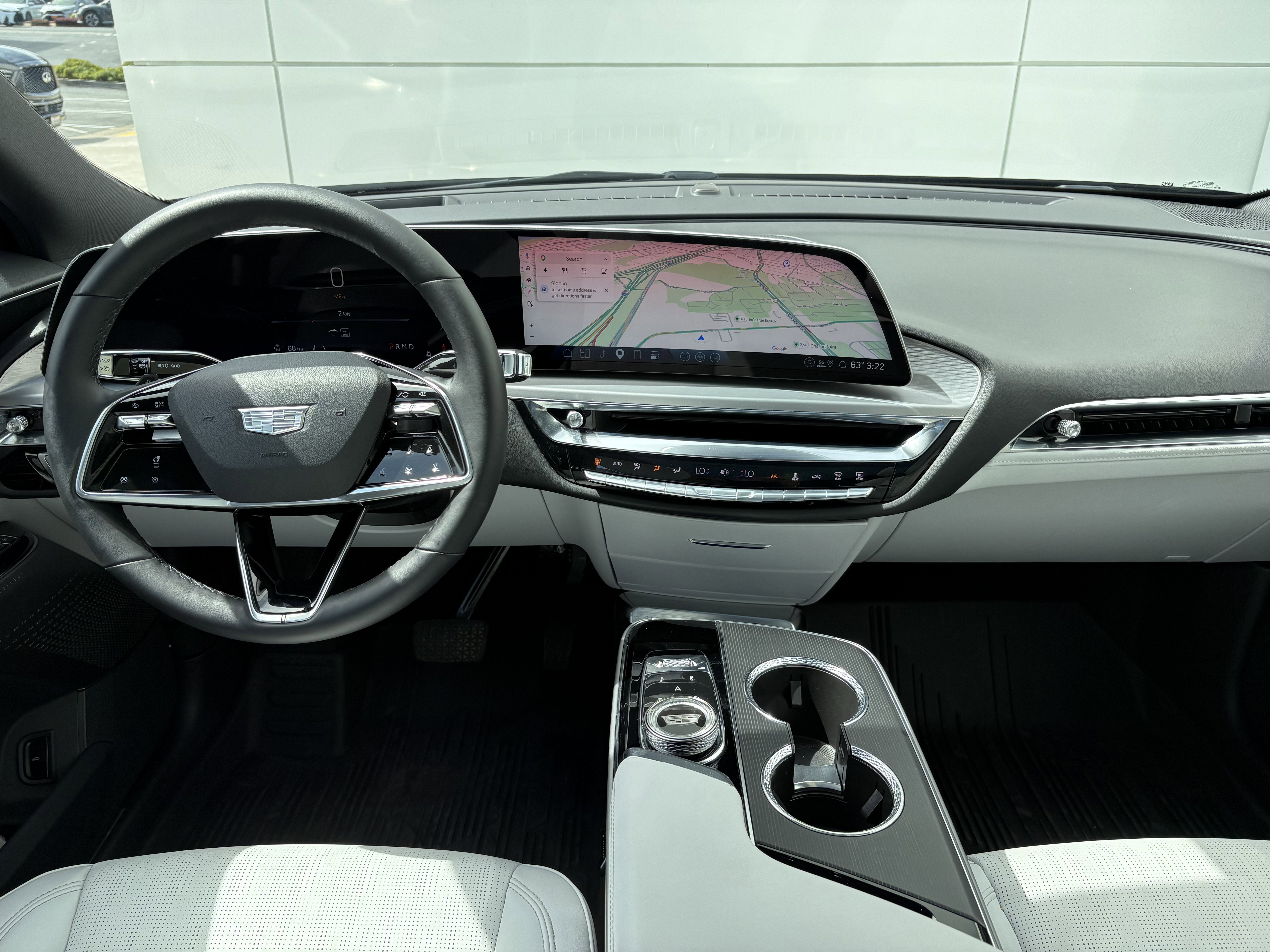 2024 Cadillac LYRIQ Luxury 1