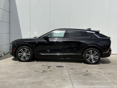 2024 Cadillac LYRIQ Luxury 1