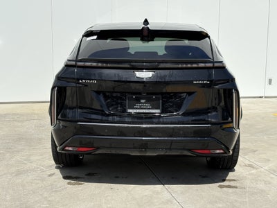 2024 Cadillac LYRIQ Luxury 1