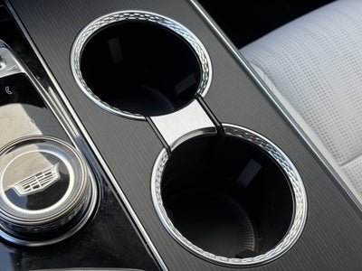 2024 Cadillac LYRIQ Luxury 2