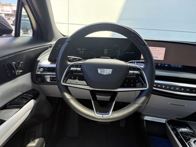 2024 Cadillac LYRIQ Luxury 2