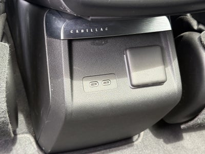 2024 Cadillac LYRIQ Luxury 2