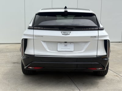 2024 Cadillac LYRIQ Luxury 2