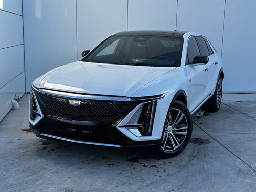 2025 Cadillac LYRIQ Luxury 2