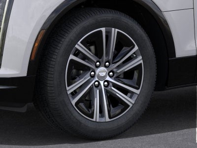 2025 Cadillac LYRIQ Luxury 2