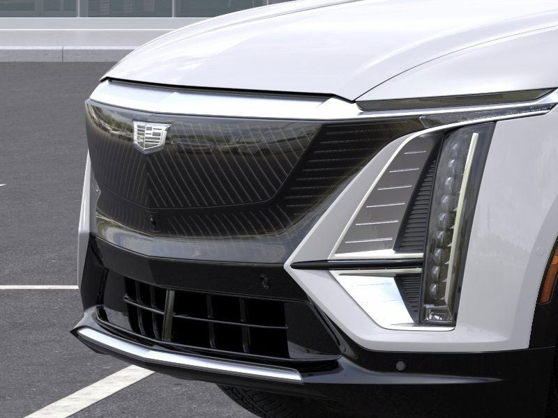 2025 Cadillac LYRIQ Luxury 2