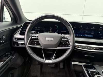 2024 Cadillac LYRIQ Luxury 2