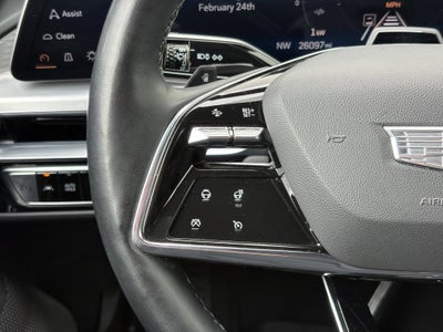 2024 Cadillac LYRIQ Luxury 2