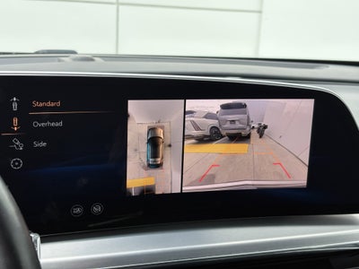 2024 Cadillac LYRIQ Luxury 2