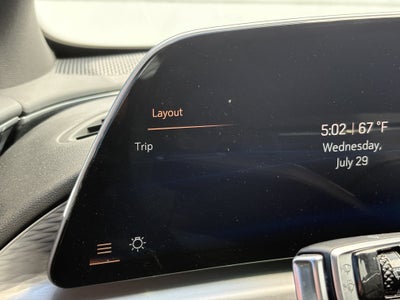 2024 Cadillac LYRIQ Luxury 2
