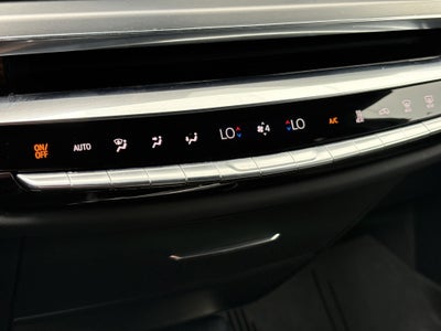 2024 Cadillac LYRIQ Luxury 2