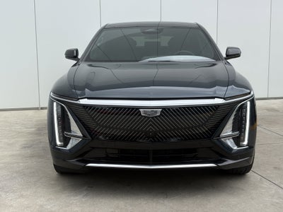 2024 Cadillac LYRIQ Luxury 2