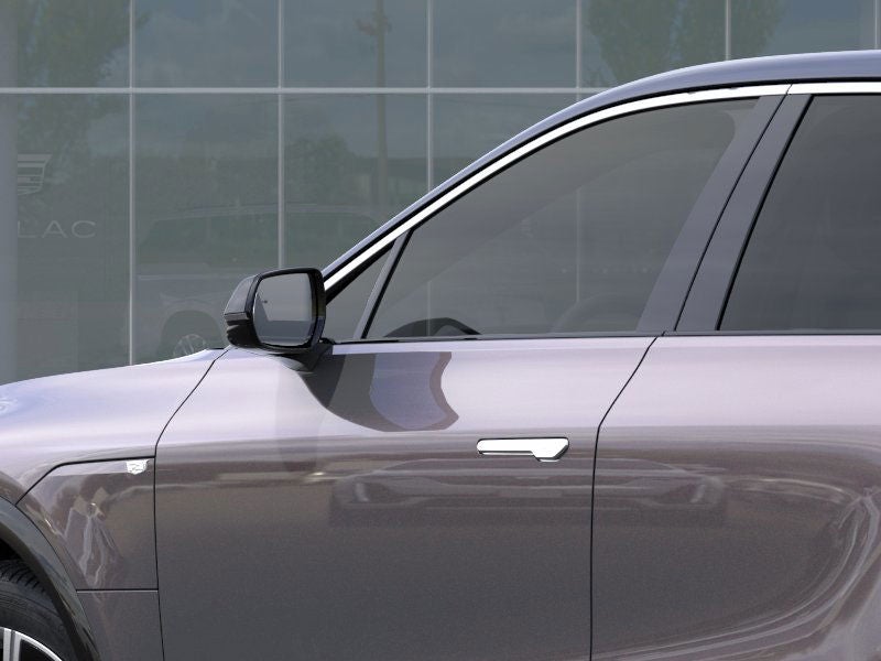 2025 Cadillac LYRIQ Luxury 2