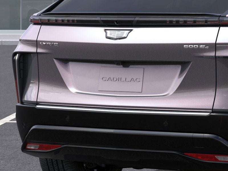2025 Cadillac LYRIQ Luxury 2