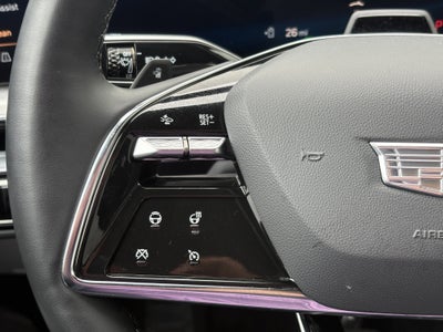 2024 Cadillac LYRIQ Luxury 2
