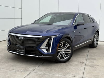 2024 Cadillac LYRIQ Luxury 2