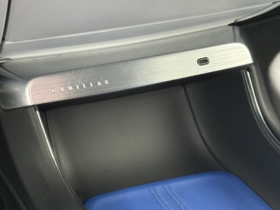 2024 Cadillac LYRIQ Luxury 2
