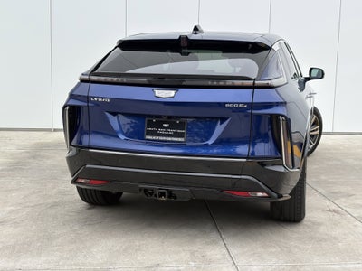 2024 Cadillac LYRIQ Luxury 2