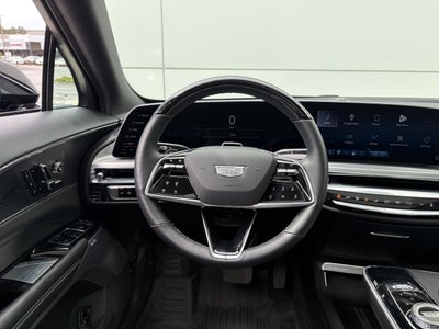 2024 Cadillac LYRIQ Luxury 2
